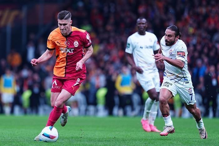 Galatasarayda maçlar üst üste geliyor, ama yine de zaman zaman Türkiye ile olan mücadele aklına geliyor mu
