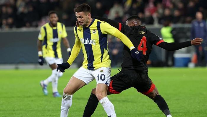 Fenerbahçe git diyene kadar buradayım Yıldız oyuncu sarı-lacivertten vazgeçmiyor