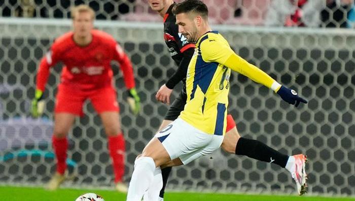 Fenerbahçe git diyene kadar buradayım Yıldız oyuncu sarı-lacivertten vazgeçmiyor