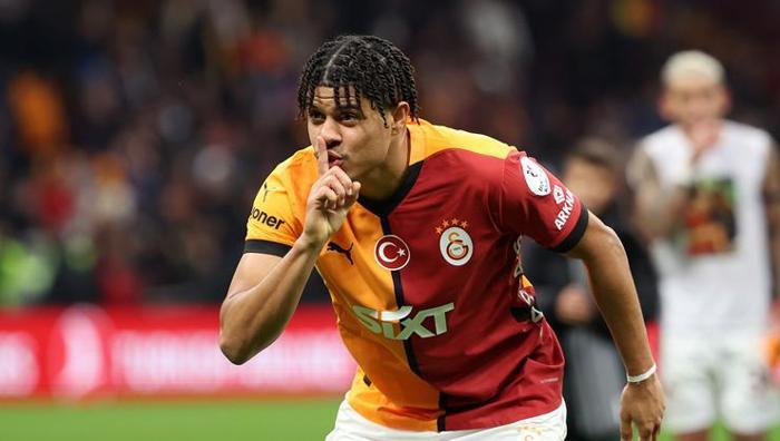GALATASARAYI ZOR BİR YAZ BEKLİYOR