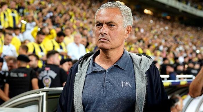 Fenerbahçe-Beşiktaş derbisinde söz hocaların Mourinho için final, Solskjaer zafer peşinde