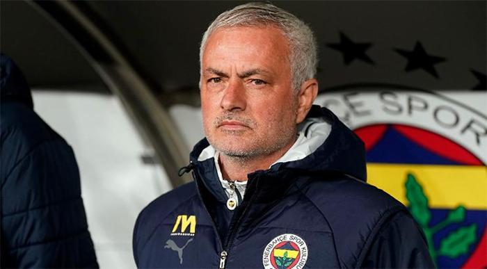 Fenerbahçe-Beşiktaş derbisinde söz hocaların Mourinho için final, Solskjaer zafer peşinde