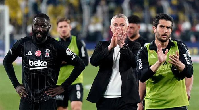 3 DERBİYİ DE KAZANDI