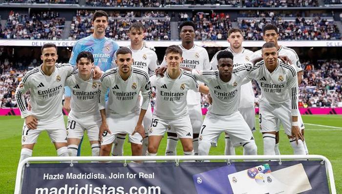 Arda Güler Jurassic Parktaki gibi... Real Madridde Celta Vigo maçı sonrası olay itiraf: Kulağına fısıldadı