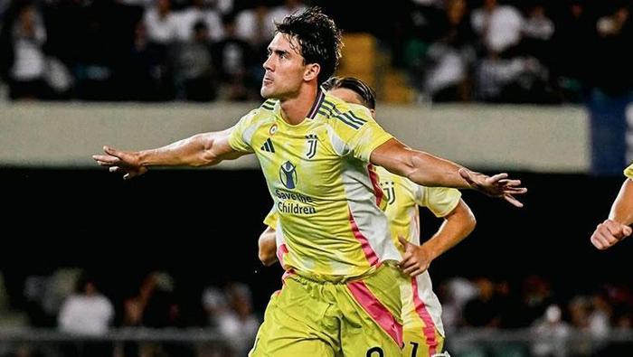 EN-NESYRI YERİNE VLAHOVIC