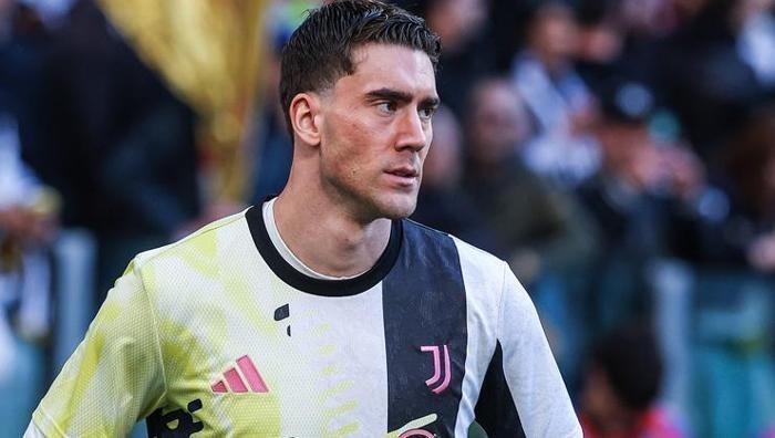 VLAHOVIC GELİYOR