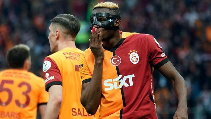 Kendimi Messi gibi hissettim Victor Osimhen reklam lansmanında konuştu: Devam etmek isterim