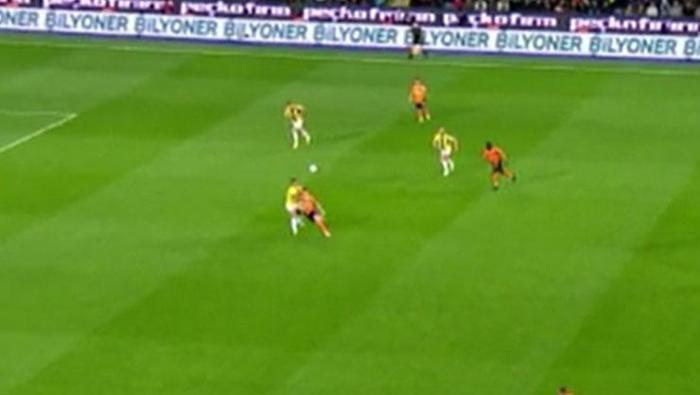 Başakşehir - Fenerbahçe maçına vuran an Trio ekibi noktayı koydu: Bundan daha iyi kanıt yok