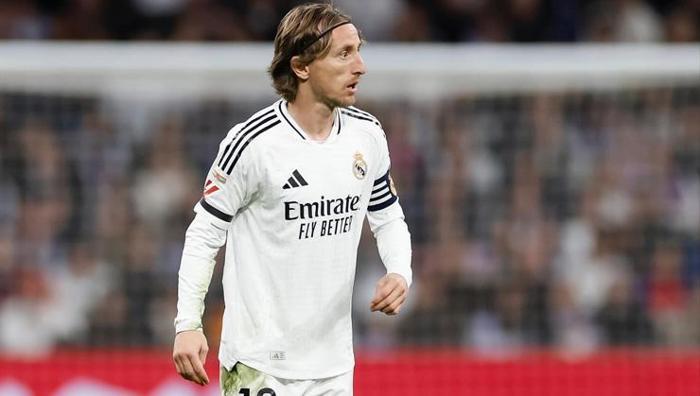 Süper Ligi sallayacak bomba transfer: Luka Modric ile görüşmeler başladı