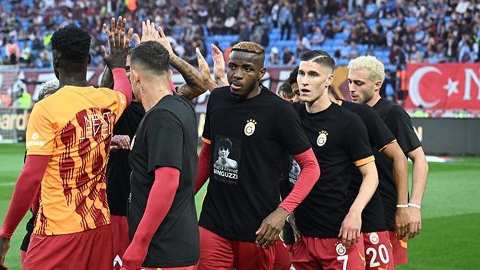 Osimhenden Trabzonspor galibiyeti sonrası flaş paylaşım: Gece yarısı bombayı patlattı