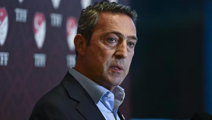 Fenerbahçe gelecek sezonun ilk transfer teklifini yaptı: Ali Koç devreye girdi Operasyon başladı