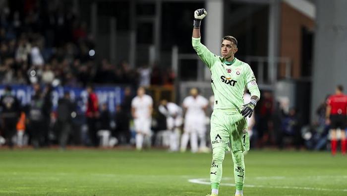 Galatasaraya Andriy Lunin transferinde dev çalım: Evdeki hesap çarşıya uymadı
