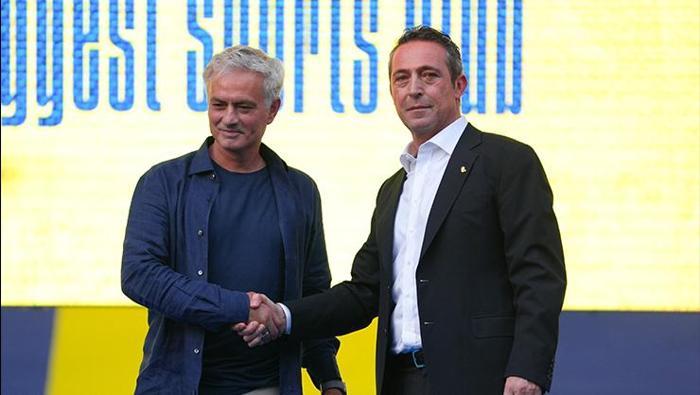 Fenerbahçe yeni sezonun ilk transferini bitiriyor Ali Koç, Mario Brancoya talimat verdi...