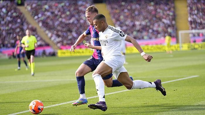 El Clasico sonrası Vinicius Jr. öfkeden deliye döndü: Tribünü görür görmez...