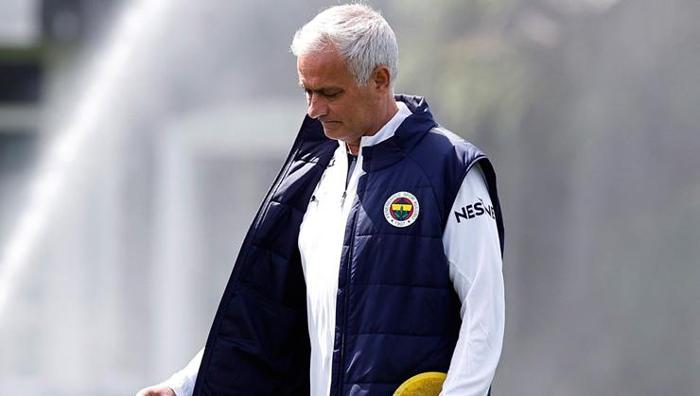 Mourinho uçak bileti bakıyordu Federasyondan açıklama geldi: 2026 Dünya Kupası....