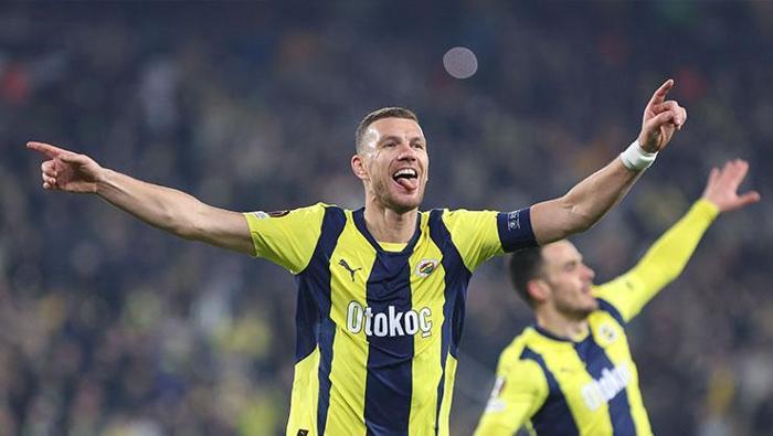 LİDER