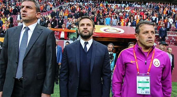 GALATASARAYDA 3 KUPA KAZANDIĞIMIZ SEZON UNUTULMAZ
