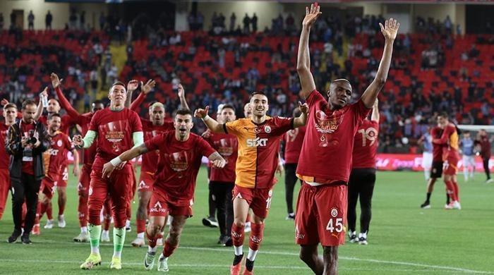 ASLANIN OSIMHEN PLANI