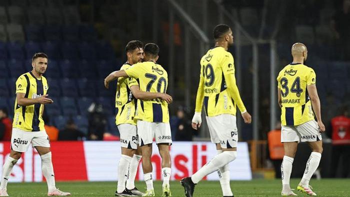 Fenerbahçede Mourinho kararı Osimhen detayı dikkatlerden kaçmadı