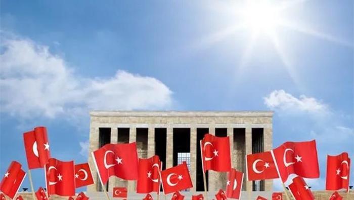 18 MAYIS YARIM GÜN MÜ, TATİL Mİ
