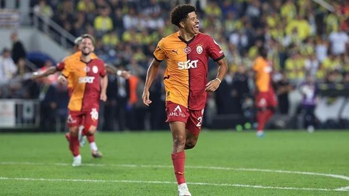 Galatasarayda Gabriel Sara transferi için resmi hamle: Manchester City derken büyük ters köşe