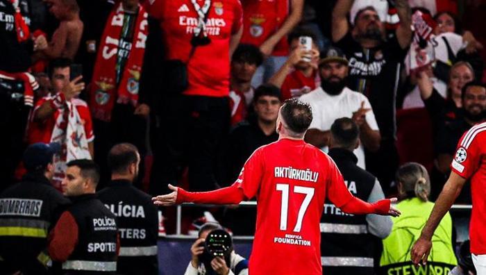Kerem Aktürkoğlus fight with Benfica fans: Its easy to blame the kid