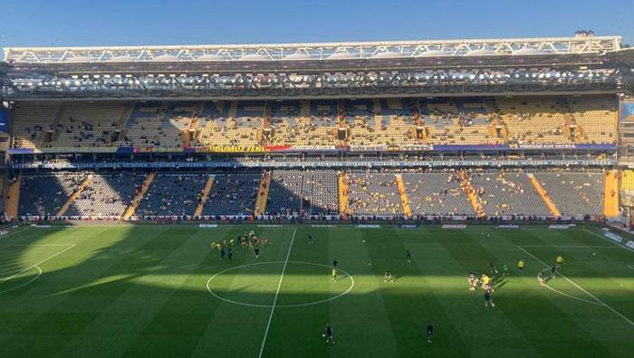 Fenerbahçe - Eyüpspor maçına damga vuran görüntü Kadıköy boş kaldı