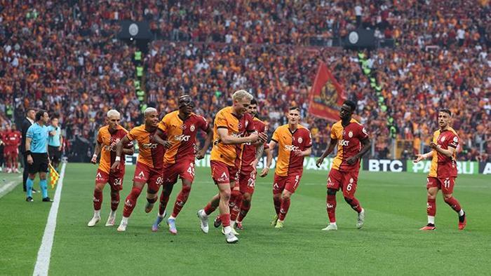 Galatasarayı bekleyen inanılmaz gelir İşte Devler Liginin yeni formattaki ödülleri...