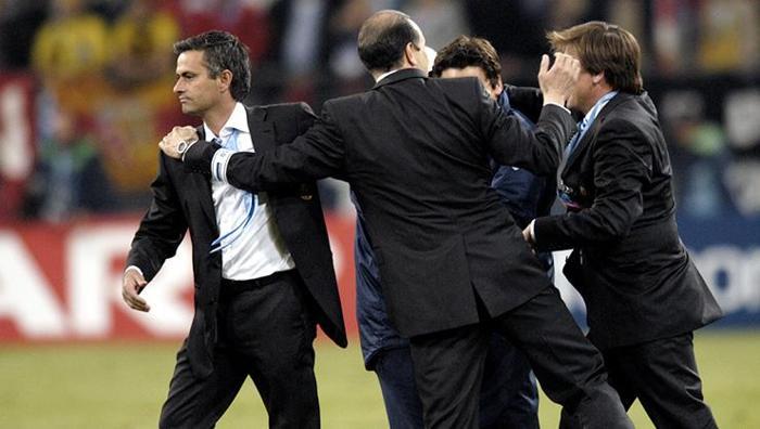 Mourinho, Musleranın penaltısını eleştirmişti: 2003te aynısını yaptığı ortaya çıktı