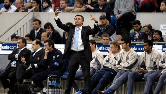 MOURINHO DA KALECİYE ATTIRMIŞ