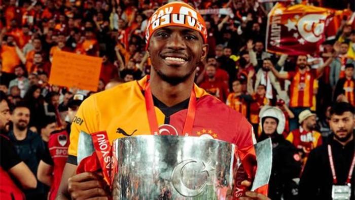 Osimhen Galatasarayda hayatının şokunu yaşadı Şampiyonluk maçında...