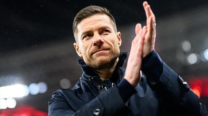 YENİ HOCA XABI ALONSO