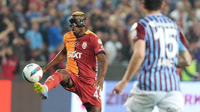Napoli resmen açıkladı: Osimhen ve Fenerbahçe Juventusa kapıları kapattı