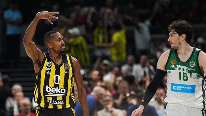Fenerbahçe finale yükseldi Ali Koçun hareketi maça damga vurdu