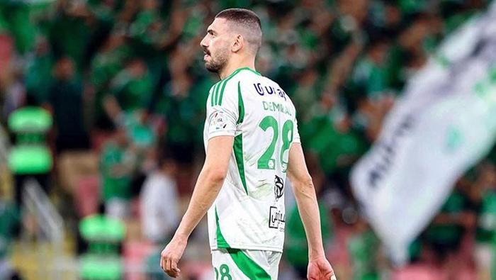 43 MAÇTA 1 GOL, 3 ASİST