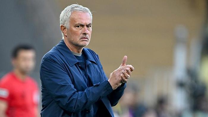 FENERBAHÇE MOURINHO İLE DEVAM ETMEK İSTEMİYOR
