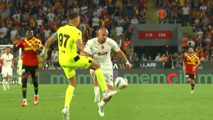 Göztepe-Galatasaray maçına damga vuran an Trio ekibi noktayı koydu: Amasız, fakatsız, lakinsiz net bir kırmızı kart