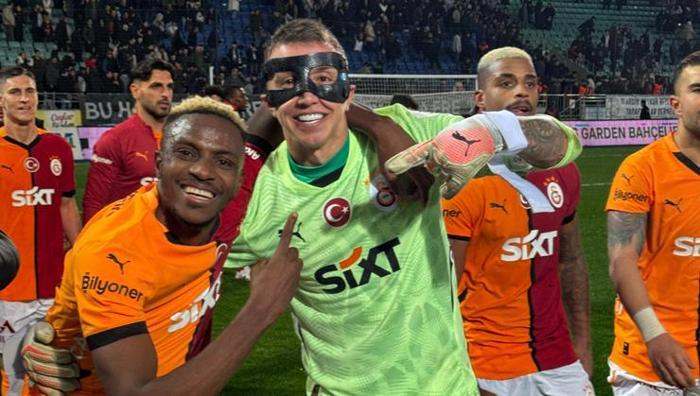 MUSLERA TAKIMIN LİDERİ