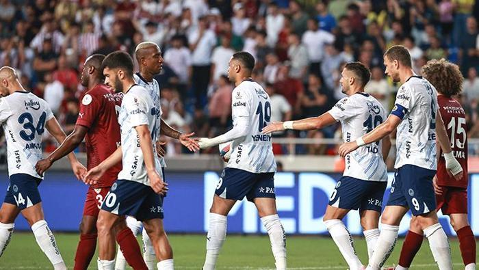 Hatayspor - Fenerbahçe maçının ardından usta isimden sert eleştiri: Mourinho galiba gitmiş | Sonuç skandal