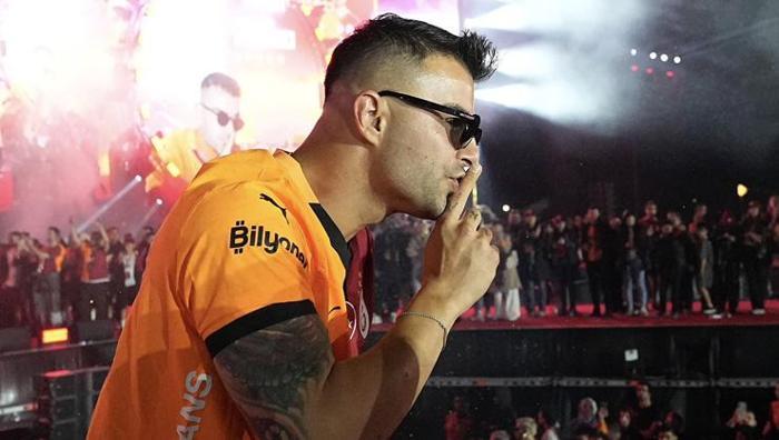 Galatasaraya transfer şoku Sözleşmesini feshedip, Fransaya gidiyor