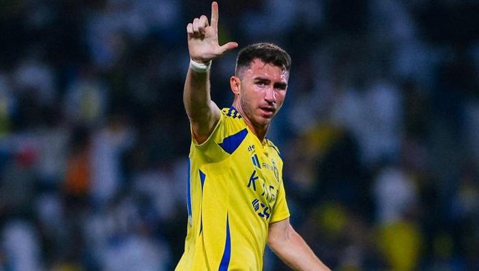 Galatasaraya transfer şoku Sözleşmesini feshedip, Fransaya gidiyor