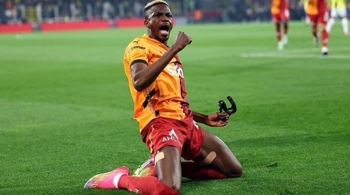 Osimhen transferi için flaş açıklama Fenerbahçe taraftarına böyle seslendi