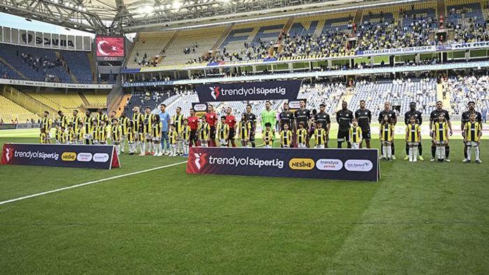 KADIKÖY BOŞ KALDI, İSTİFA SESLERİ