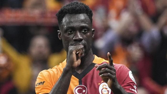 Galatasarayda Davinson Sanchezden transfer itirafı: Çok fazla seçenek var Osimhene ihtiyacımız var