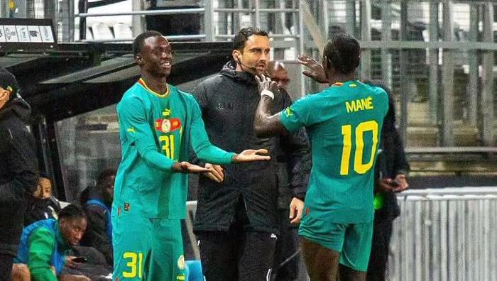 ÖZEL | Fenerbahçenin Manesi Amara Dioufu anlattı: Arda Güler gibi pırlanta Büyük paralar kazandırır