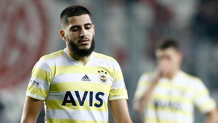 FUTBOLCULARA HAYVAN GİBİ DAVRANIYORLAR