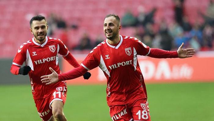 A MİLLİ TAKIM HEDEFİN VAR MI