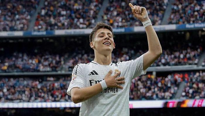 Arda Güler için transfer fişeği ateşlendi Real Madridin kararı belli: İlk görüşme yapıldı