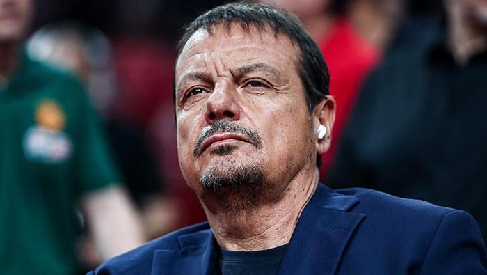 Olaylı seride şampiyon Olympiakos Panathinaikosta Ergin Ataman çılgına döndü Ben Türküm diye...