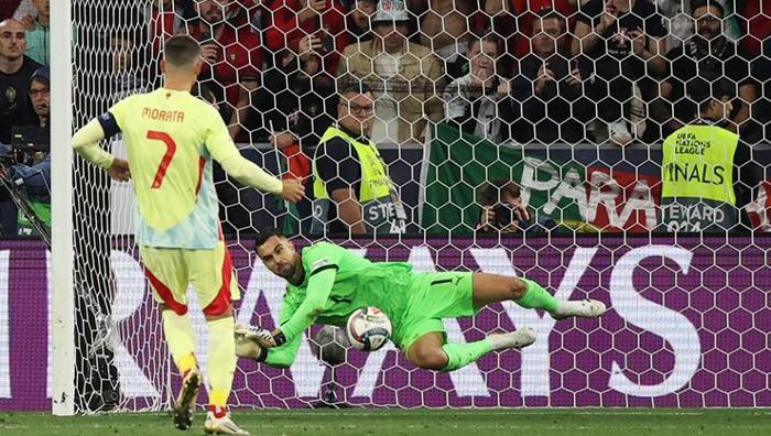 Galatasarayın yıldızı Alvaro Morataya ölüm tehdidi: Onu ellerimle öldüreceğim Korkunç mesajı yayınladı